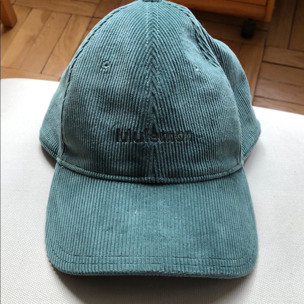 Lululemon Athletica Teal Hat